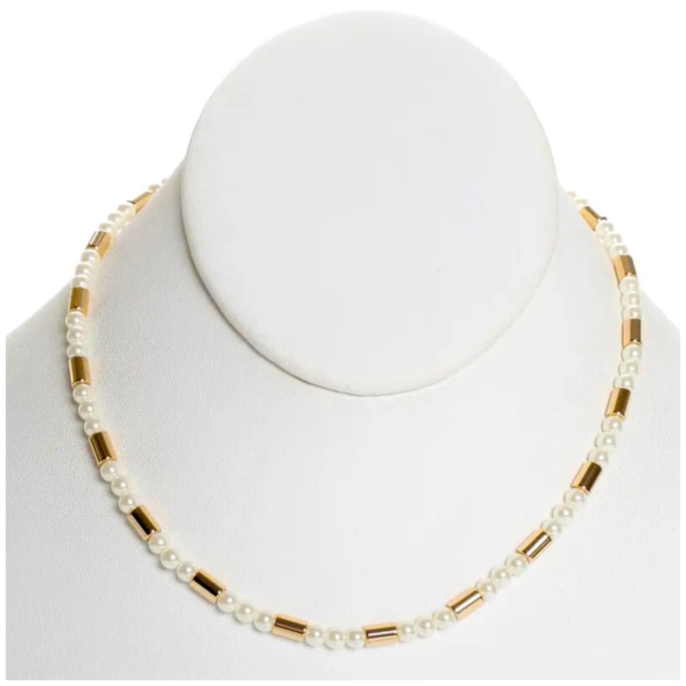 NWT Roxanne Assoulin On Glass Pearl Necklace